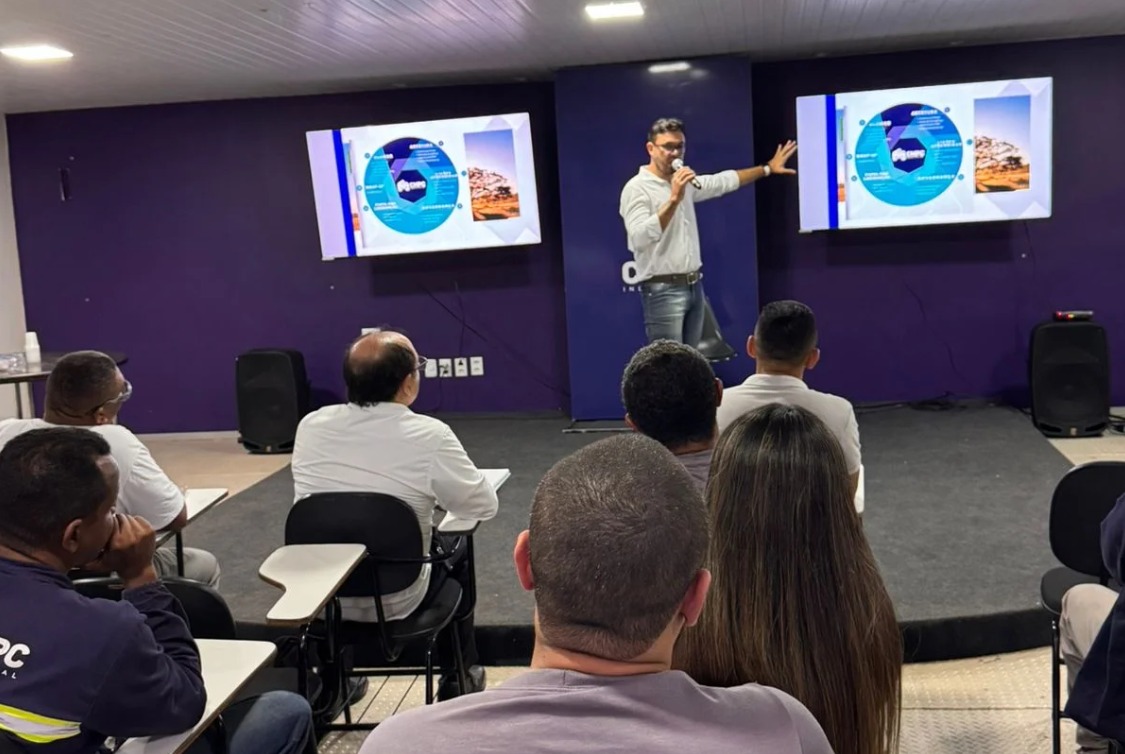 Workshop do Almoxarifado prepara equipes para as demandas do Mega Overhaul