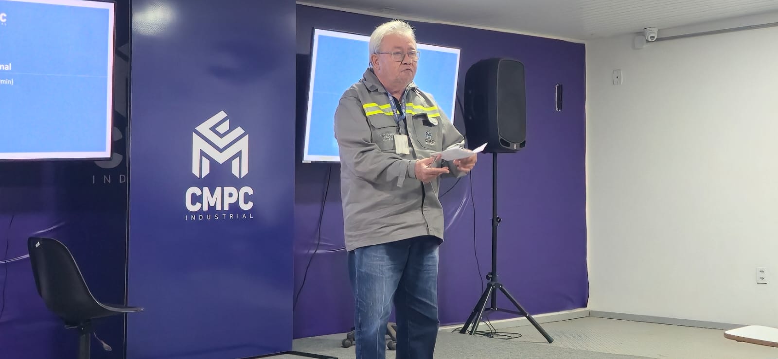 Por uma CMPC de excelência! Reunião mensal de Qualidade e indicadores de EHS